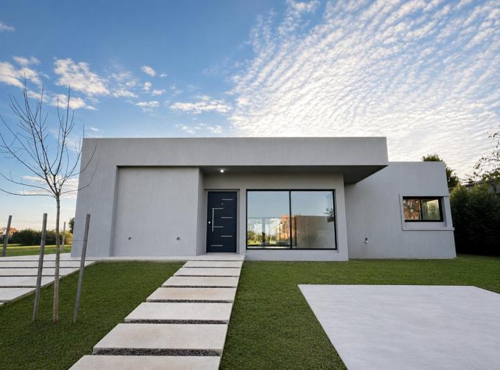 Casa · 167m² · 5 Ambientes · 2 Cocheras