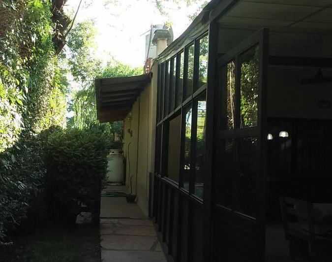 Casa · 230m² · 5 Ambientes · 1 Cochera
