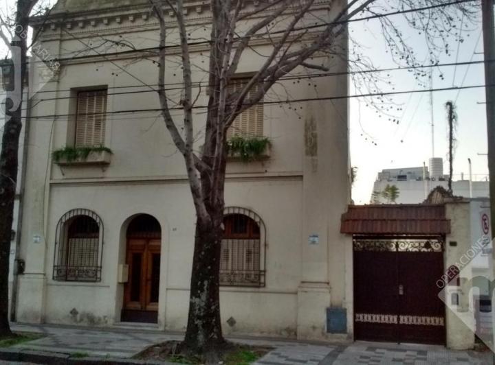 Casa · 480m²