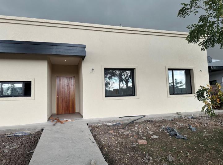 Casa · 131m² · 4 Ambientes