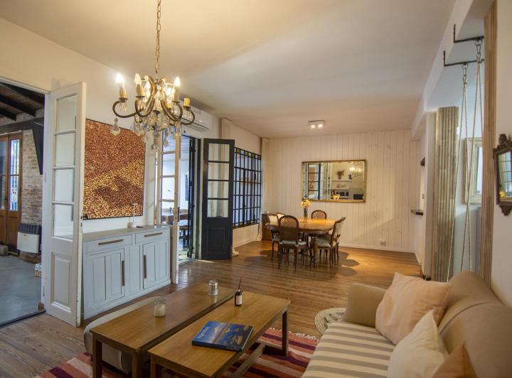 Casa · 178m² · 5 Ambientes · 1 Cochera