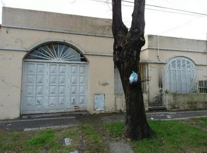 Casa · 110ha · 4 Ambientes · 1 Cochera