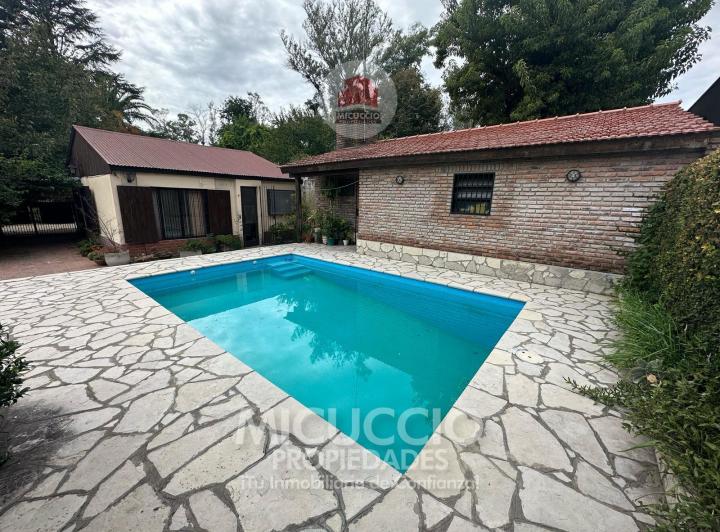 Casa · 70m² · 3 Ambientes · 1 Cochera