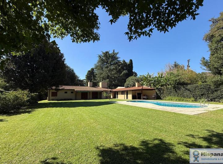 Casa · 134m² · 4 Ambientes · 1 Cochera