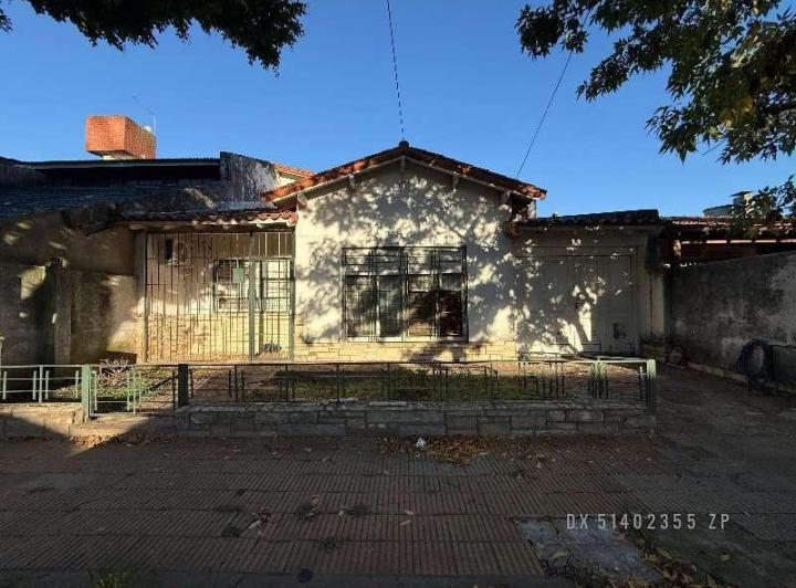Casa · 120m² · 4 Ambientes · 1 Cochera