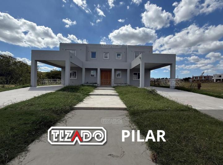 Casa · 262m² · 6 Ambientes · 2 Cocheras