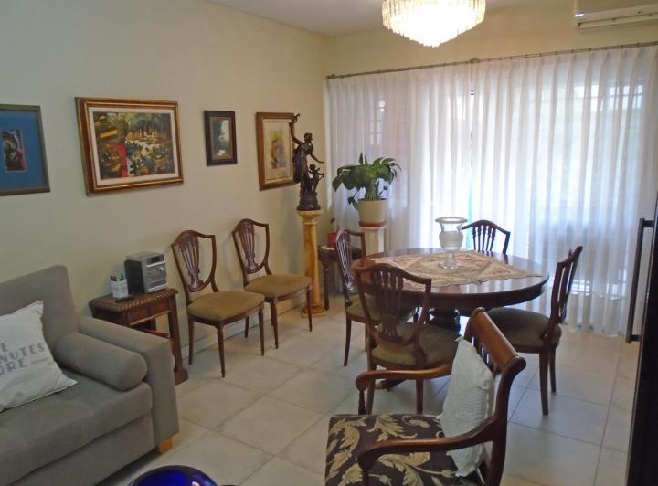 Casa · 120m² · 5 Ambientes · 1 Cochera