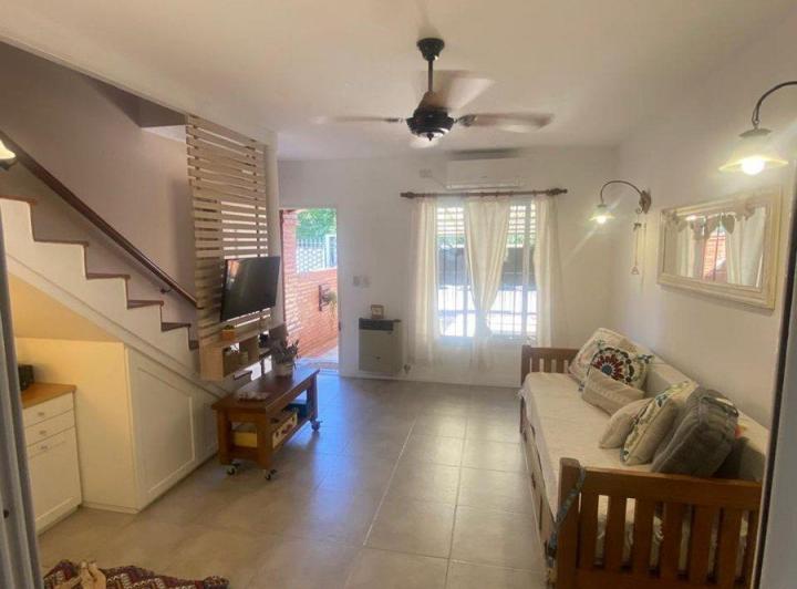 Casa · 75m² · 3 Ambientes · 1 Cochera