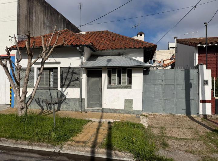 Casa · 86m² · 3 Ambientes · 1 Cochera