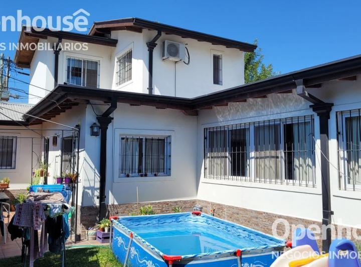 Casa · 110m² · 5 Ambientes · 1 Cochera