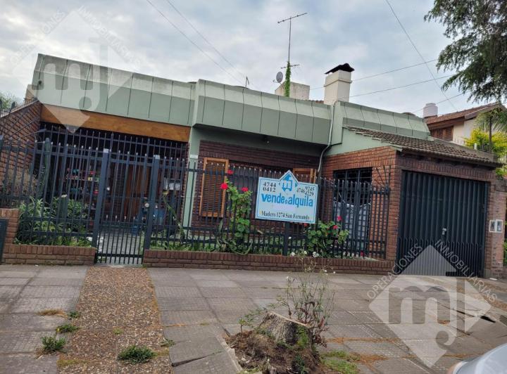 Casa · 140m² · 4 Ambientes · 1 Cochera