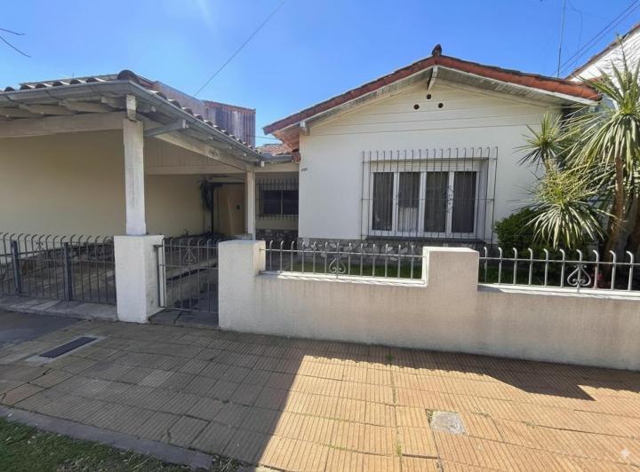 Casa · 116m² · 4 Ambientes · 1 Cochera