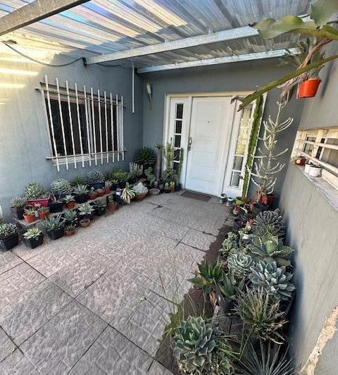 Casa · 50m² · 3 Ambientes · 1 Cochera