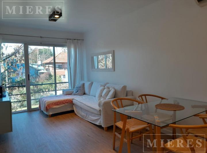 Casa · 88m² · 4 Ambientes · 1 Cochera