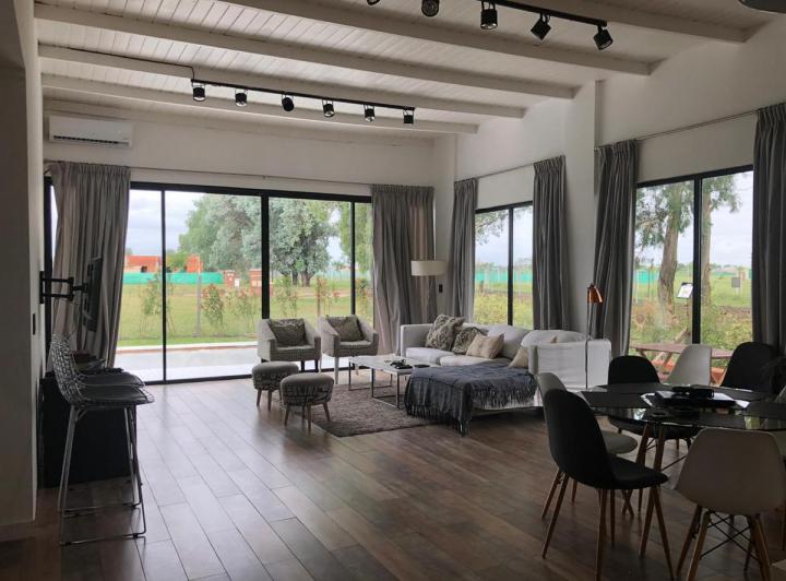 Casa · 140m² · 4 Ambientes