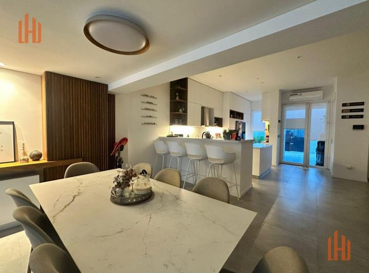 Casa · 200m² · 4 Ambientes · 1 Cochera
