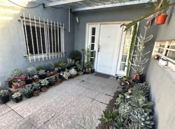 Casa · 50m² · 2 Ambientes · 1 Cochera