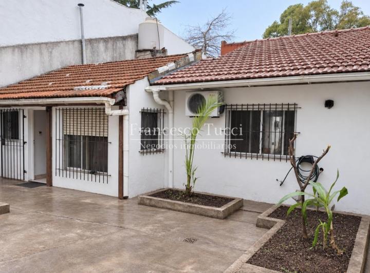 Casa · 127m² · 4 Ambientes · 1 Cochera
