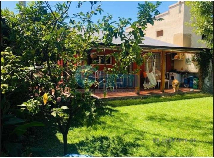 Casa · 70m² · 3 Ambientes · 1 Cochera