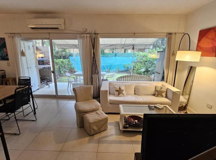 Casa · 75m² · 3 Ambientes · 1 Cochera