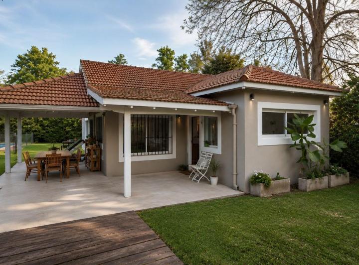 Casa · 90m² · 4 Ambientes · 3 Cocheras