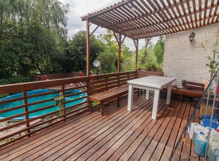 Casa · 100m² · 3 Ambientes · 2 Cocheras