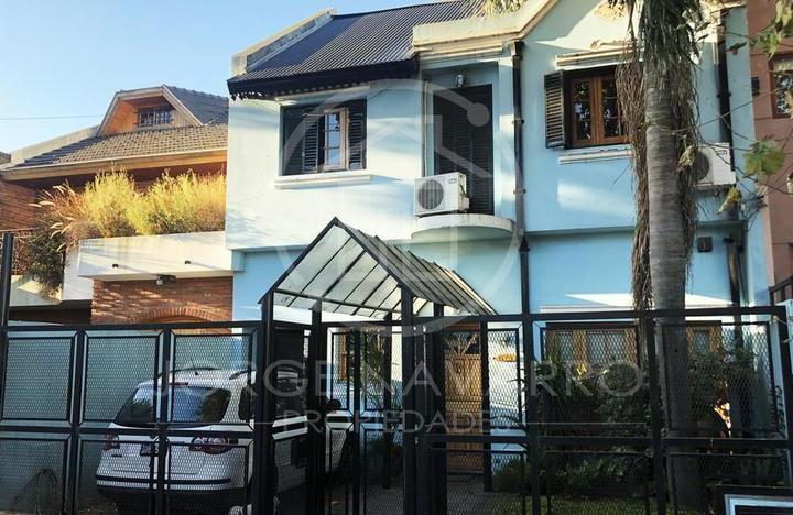 Casa · 150m² · 4 Ambientes · 1 Cochera