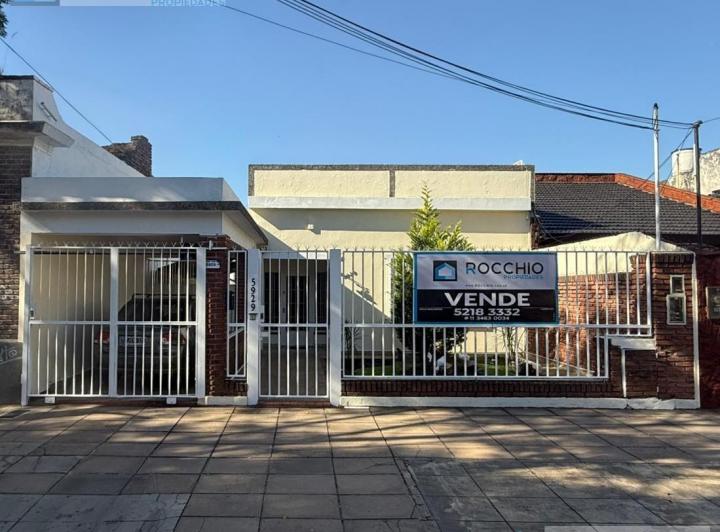 Casa · 127m² · 3 Ambientes · 2 Cocheras