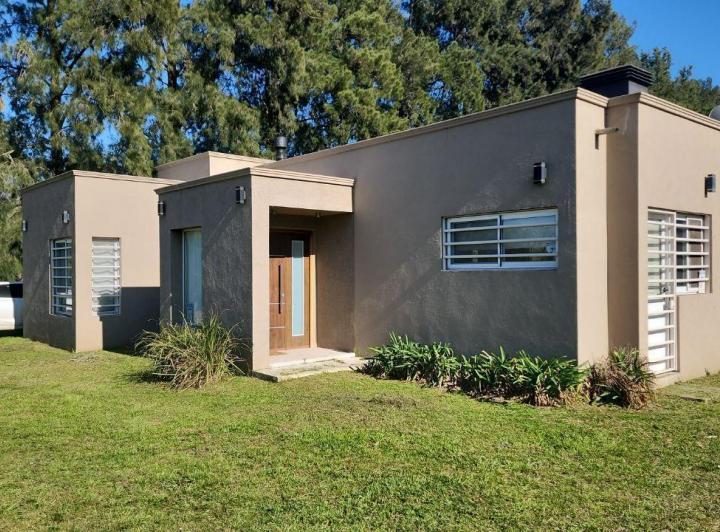 Casa · 130m² · 2 Dormitorios