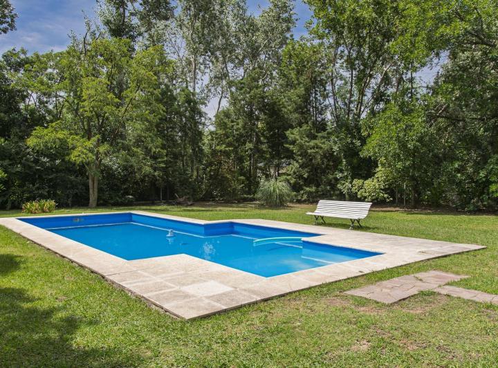 Casa · 150m² · 4 Ambientes · 3 Cocheras