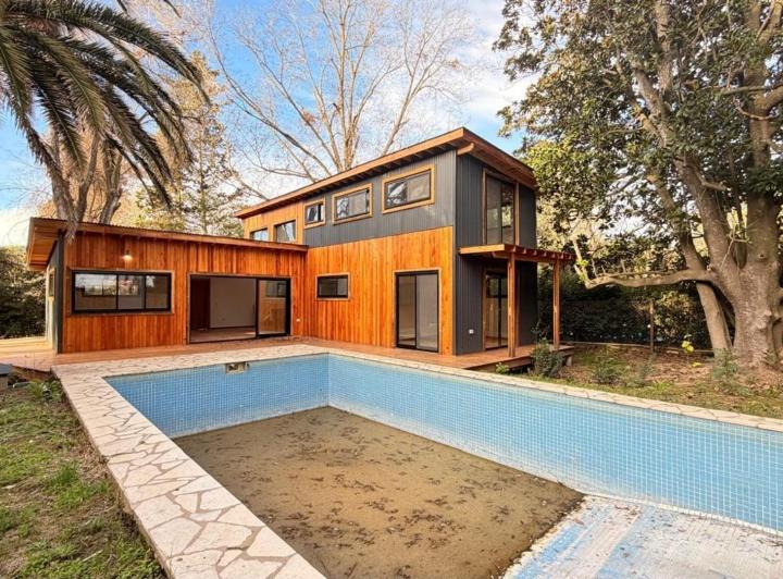 Casa · 150m² · 4 Ambientes