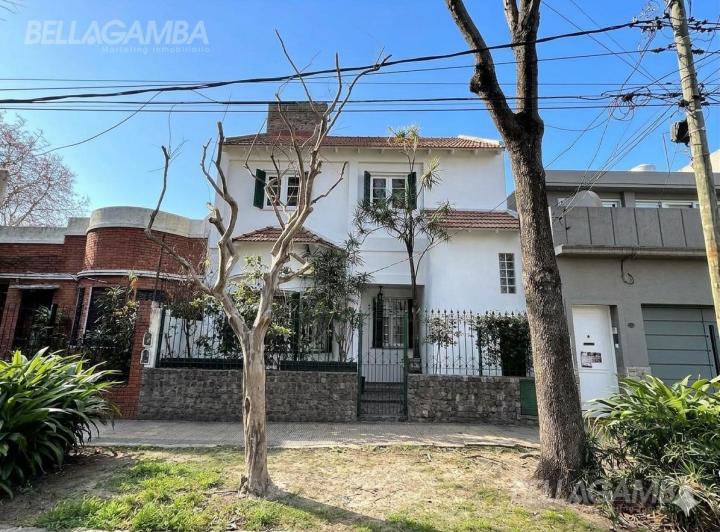 Casa · 130m² · 4 Ambientes