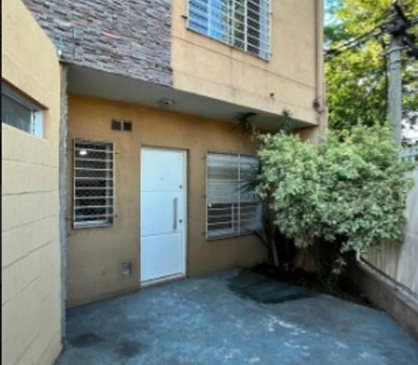 Casa · 67m² · 3 Ambientes · 1 Cochera