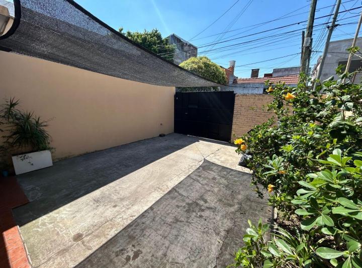 Casa · 166m² · 3 Ambientes · 2 Cocheras