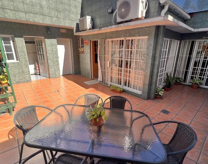 Casa · 150m² · 4 Ambientes · 1 Cochera