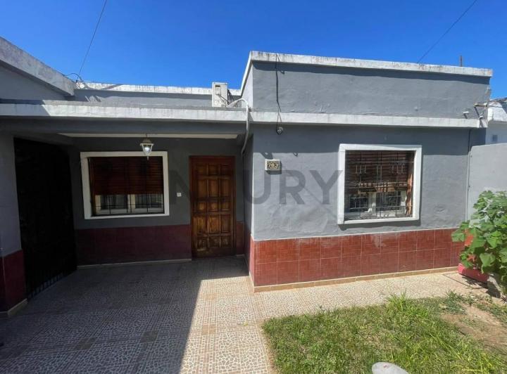 Casa · 69m² · 3 Ambientes · 1 Cochera