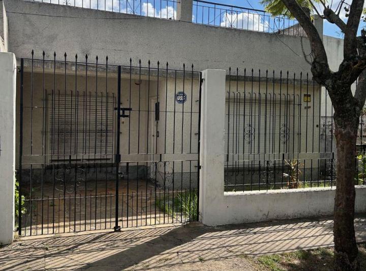 Casa · 120m² · 3 Ambientes · 1 Cochera