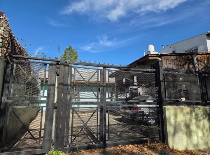 Casa · 374m² · 2 Cocheras