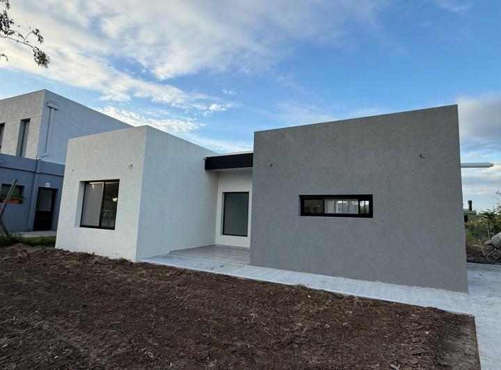Casa · 108m² · 4 Ambientes