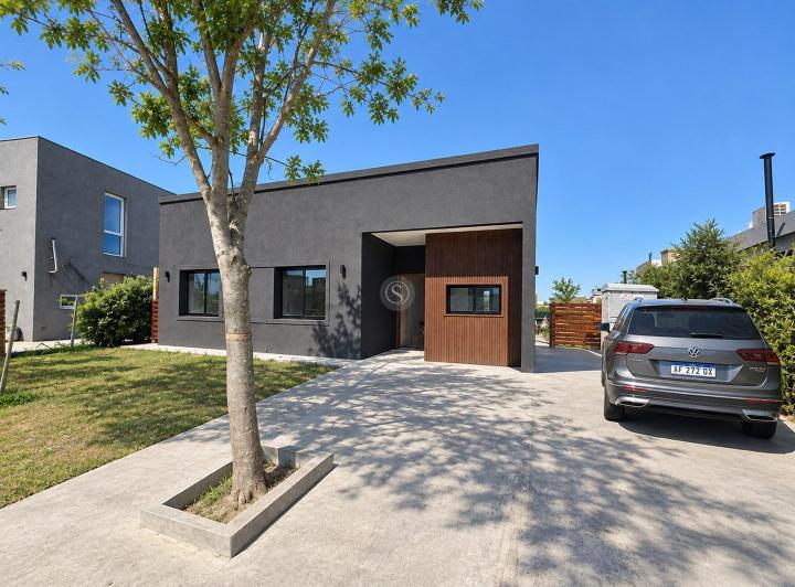 Casa · 160m² · 4 Ambientes