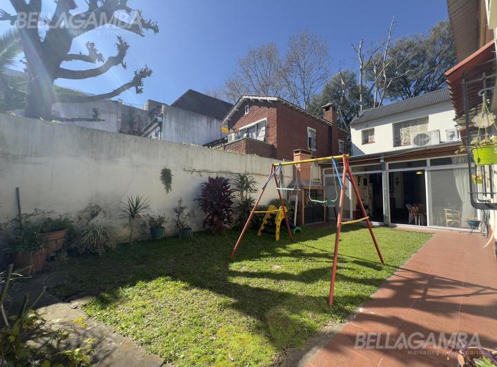 Casa · 180m² · 5 Ambientes · 1 Cochera