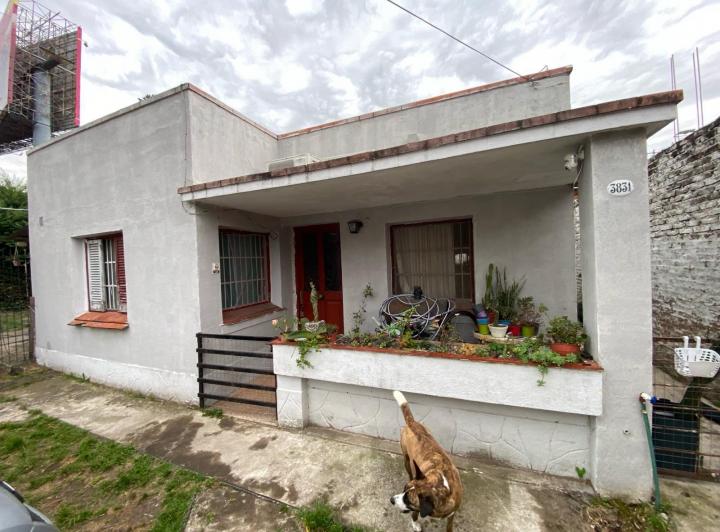 Casa · 84m² · 3 Ambientes · 2 Cocheras