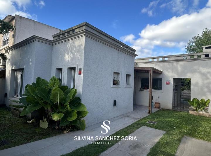Casa · 200m² · 3 Ambientes