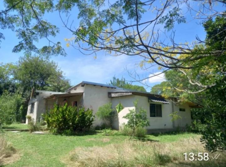 Casa · 85m² · 3 Ambientes · 2 Cocheras