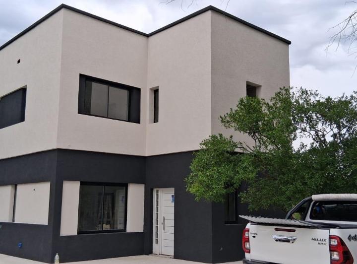 Casa · 56m² · 4 Ambientes · 1 Cochera