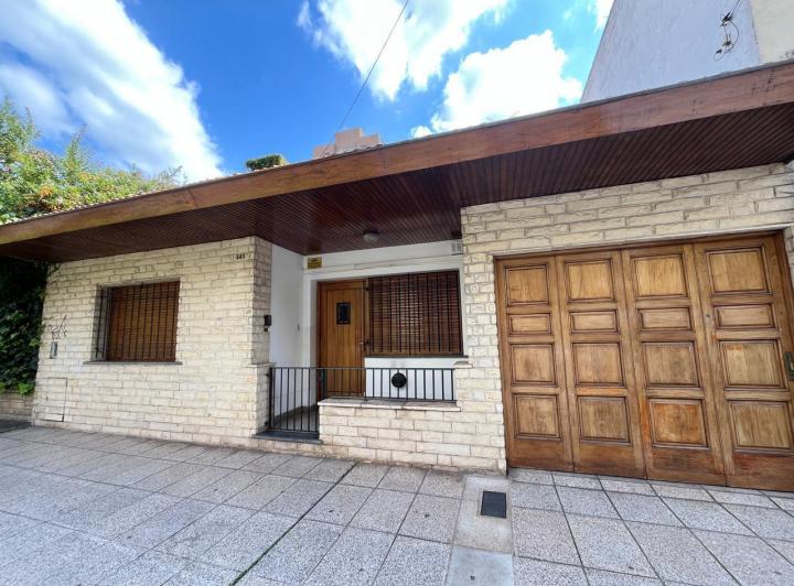 Casa · 114m² · 5 Ambientes · 1 Cochera