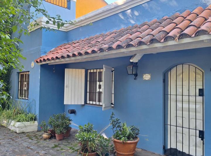 Casa · 137m² · 6 Ambientes · 2 Cocheras