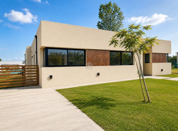 Casa · 150m² · 4 Ambientes · 1 Cochera