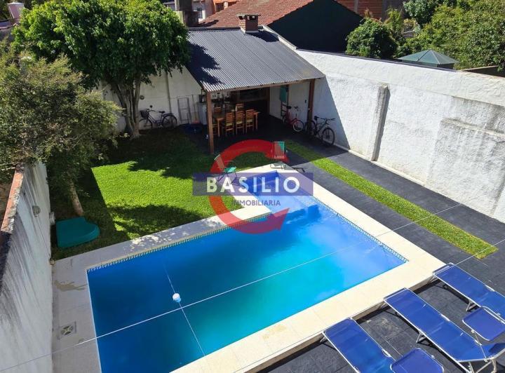 Casa · 115m² · 4 Ambientes · 1 Cochera