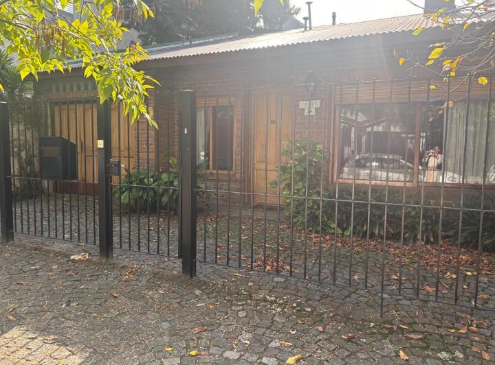 Casa · 132m² · 4 Ambientes · 1 Cochera